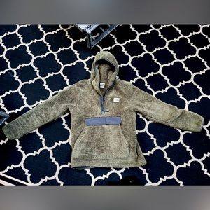 The North Face Men’s Campshire Pullover Hoodie